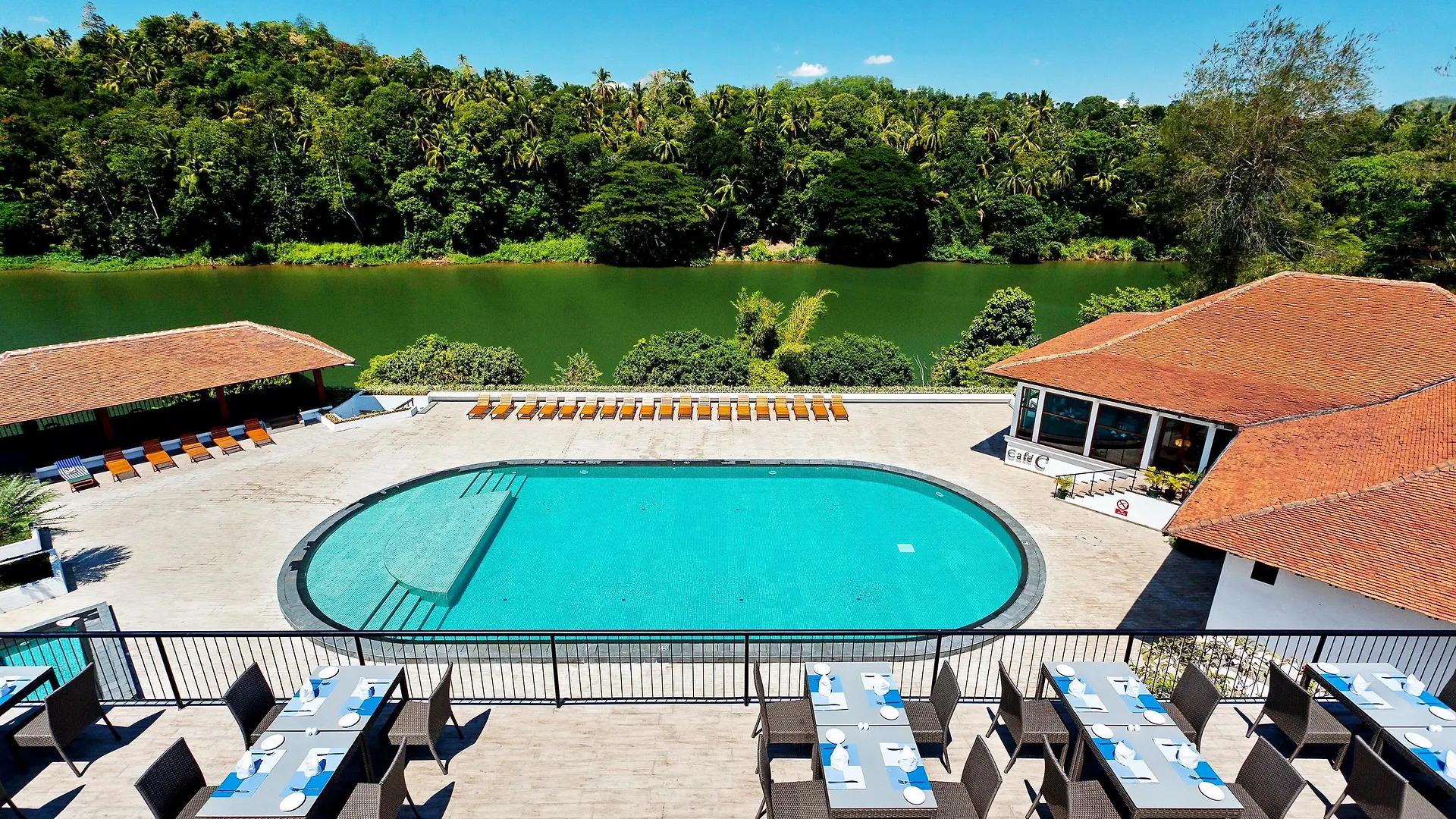 Cinnamon Citadel Kandy Hotel
