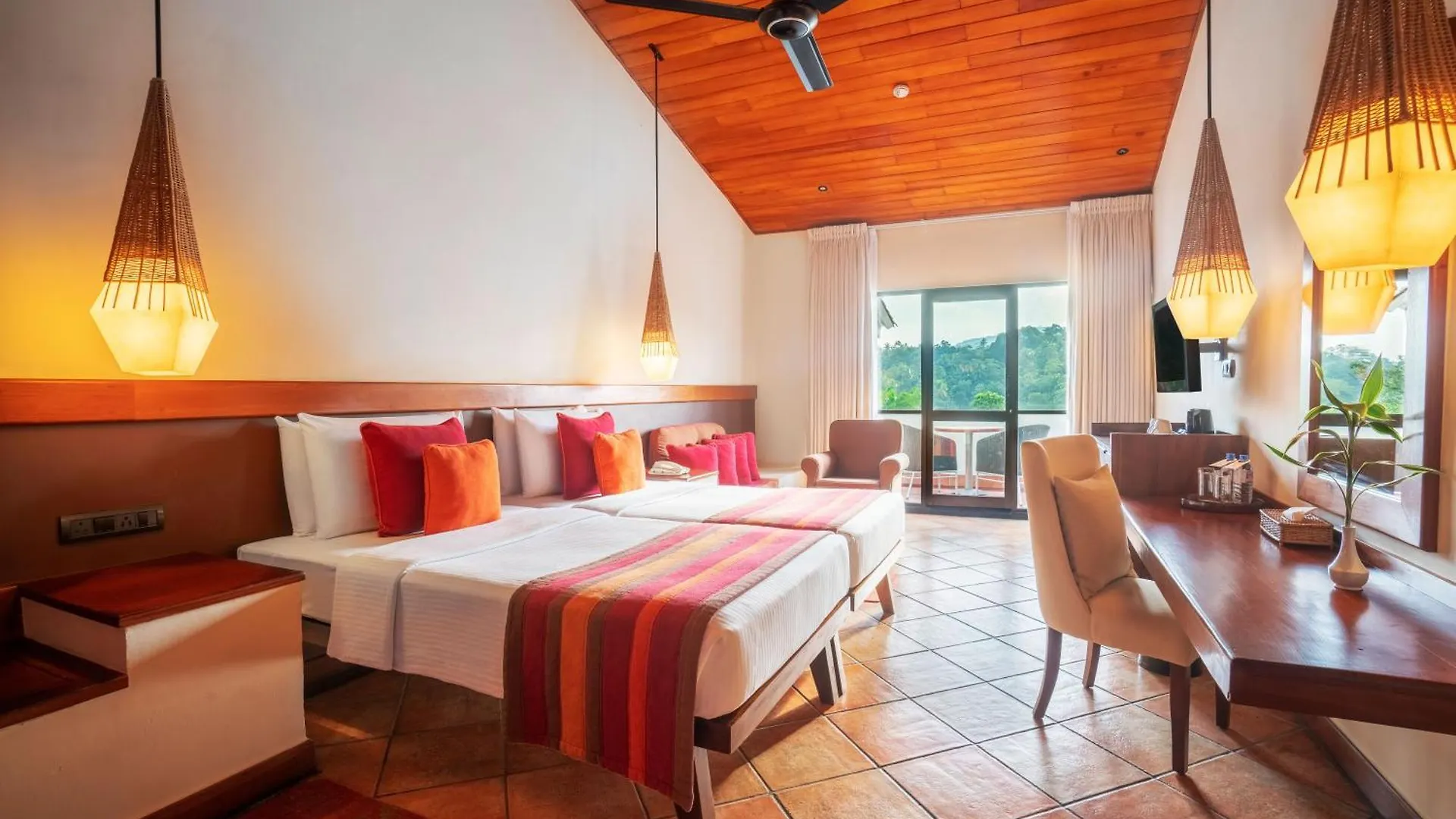 Cinnamon Citadel Kandy Hotel