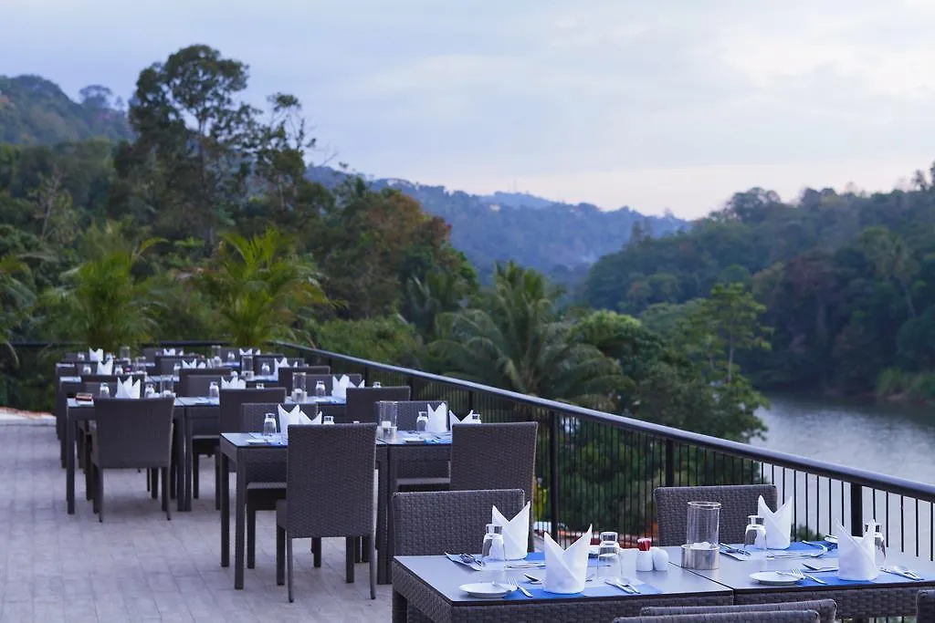 Hotel Cinnamon Citadel Kandy